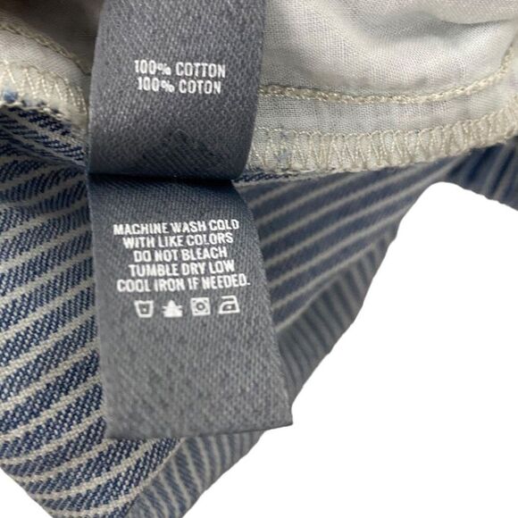 Aerie Women's Medium Striped Frayed Hem Denim Short - Picture 5 of 6